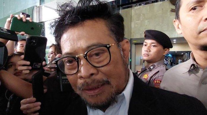 Presiden Jokowi Minta Hormati Proses Hukum Syahrul Yasin Limpo Menteri Pertanian, syahrul yasin limpo memenuhi panggilan komisi pemberantasan korupsi (kpk)
