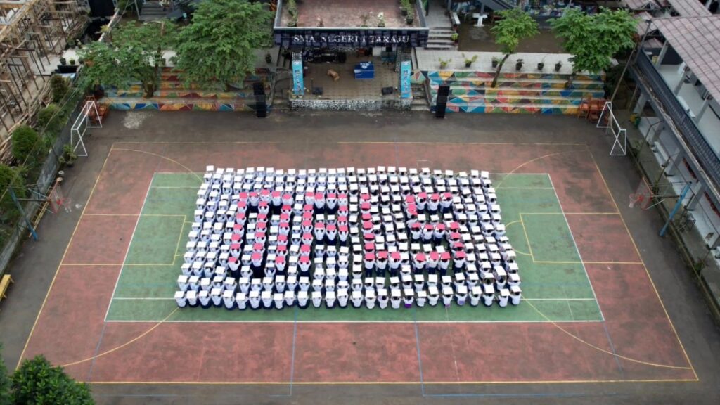Semangat Peserta Didik Sukseskan MPLS SMAN 1 Taraju Antusiasme Peserta Didik dalam Acara MPLS SMAN 1 Taraju