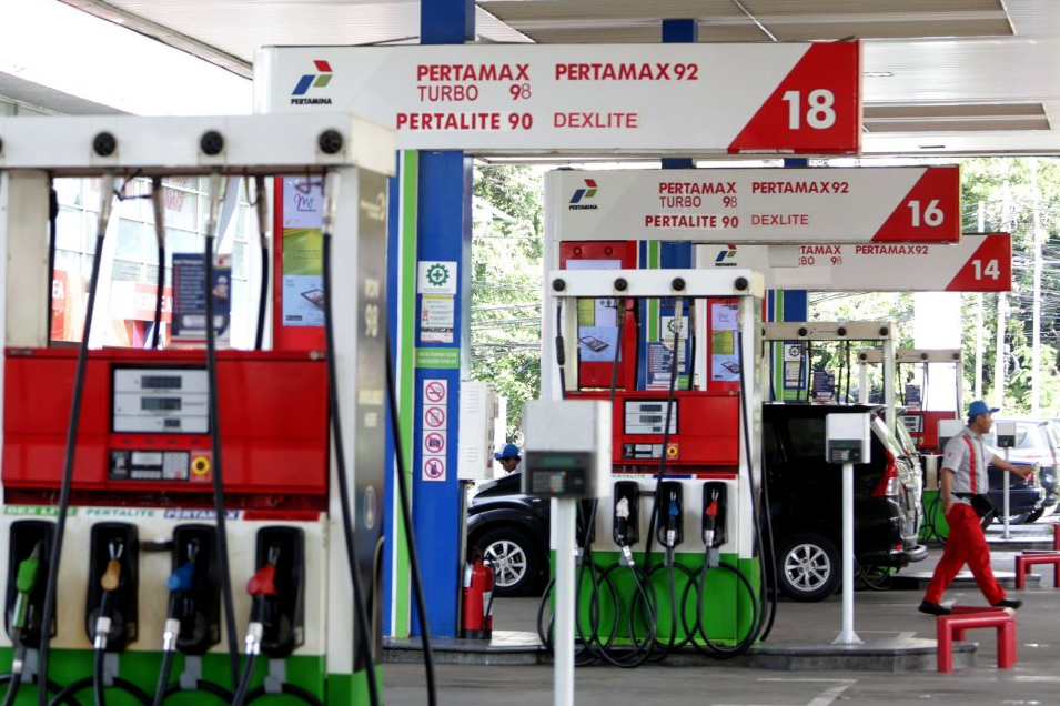 Kenaikan Harga BBM Non Subsidi Pertamina ilustrasi spbu kawasan jakarta