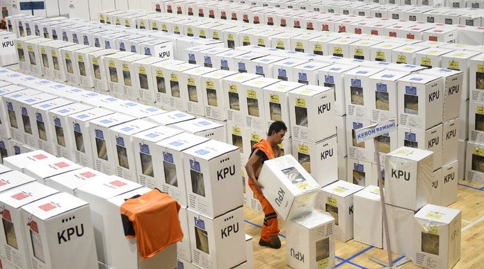 Pengawasan dan Pengaduan Terhadap Logistik dan Pendistribusiannya Pengawasan dan Pengaduan Terhadap Logistik