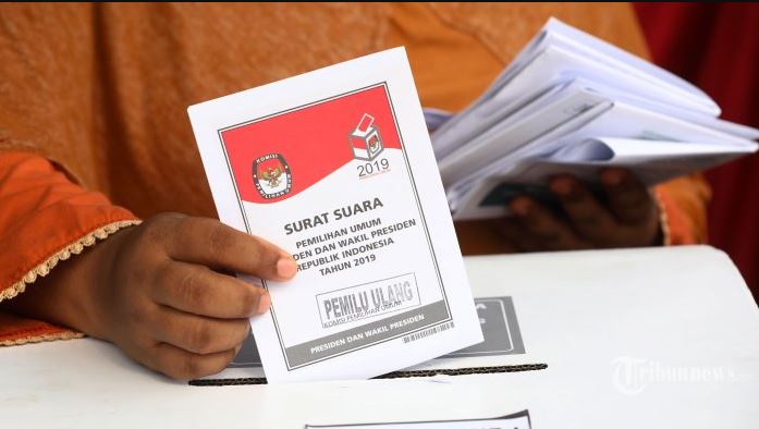 Pelaksanaan Perhitungan dan Pemungutan Surat Suara Ulang Pemungutan Surat Suara Ulang