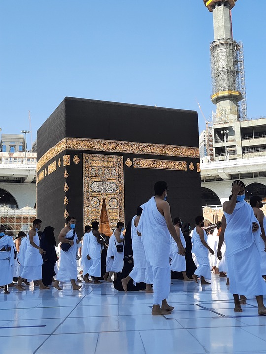 Keunggulan Umrah Mandiri Lewat Travel, daripada Umrah Reguler Keunggulan Umrah mandiri daripada Umrah Reguler
