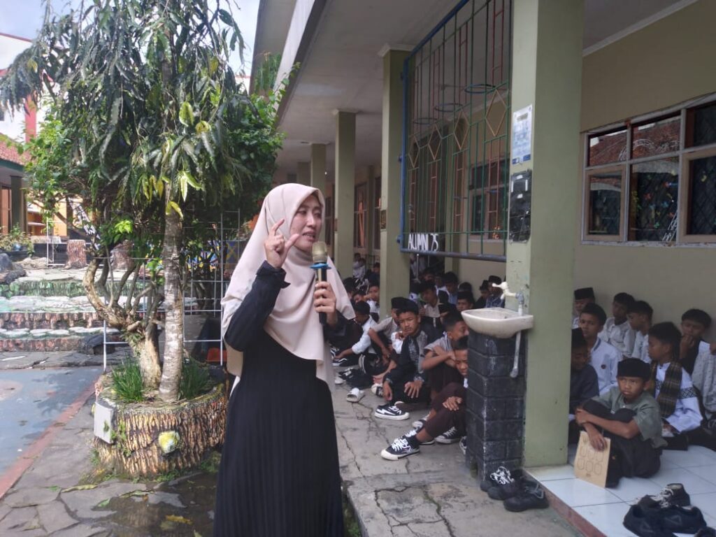 Gen Z SMPN Cisayong, Mengelola Hati dengan Qolbun Salim.