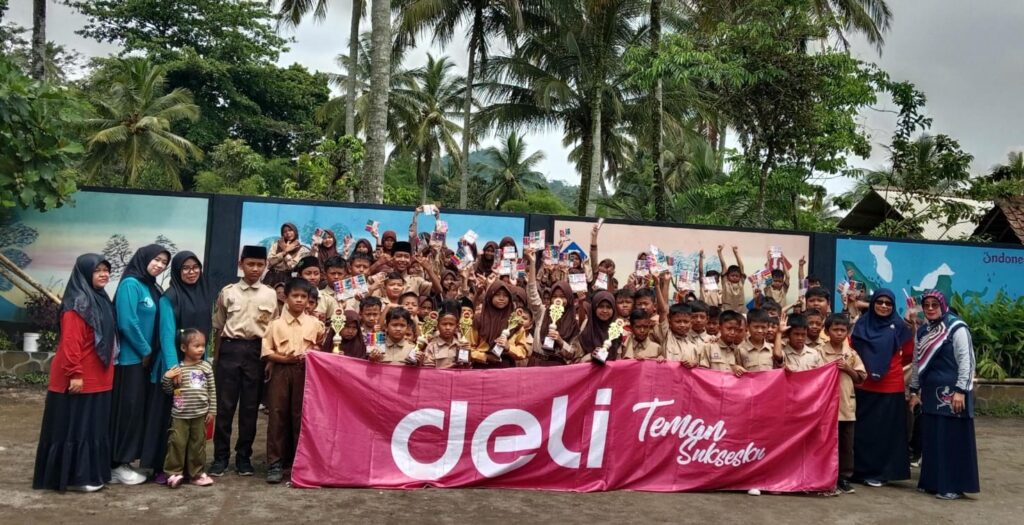 SDN 1 Cisayong Gelar Lomba Mewarnai Bersama Deli, Serunya Kreativitas Anak